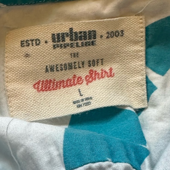 Urban Pipeline Hawaiian Top - Picture 2 of 3